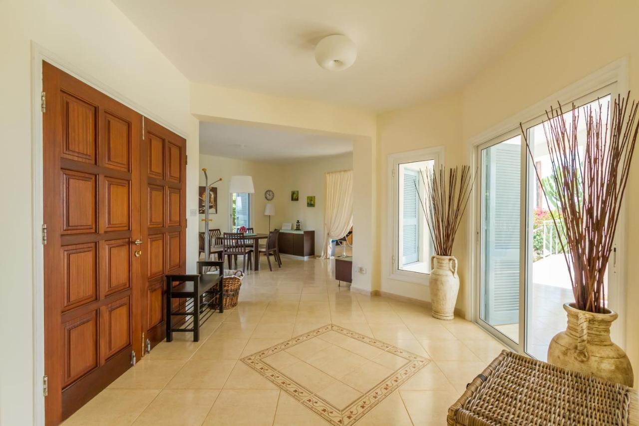Villa Riverside Polis Dış mekan fotoğraf