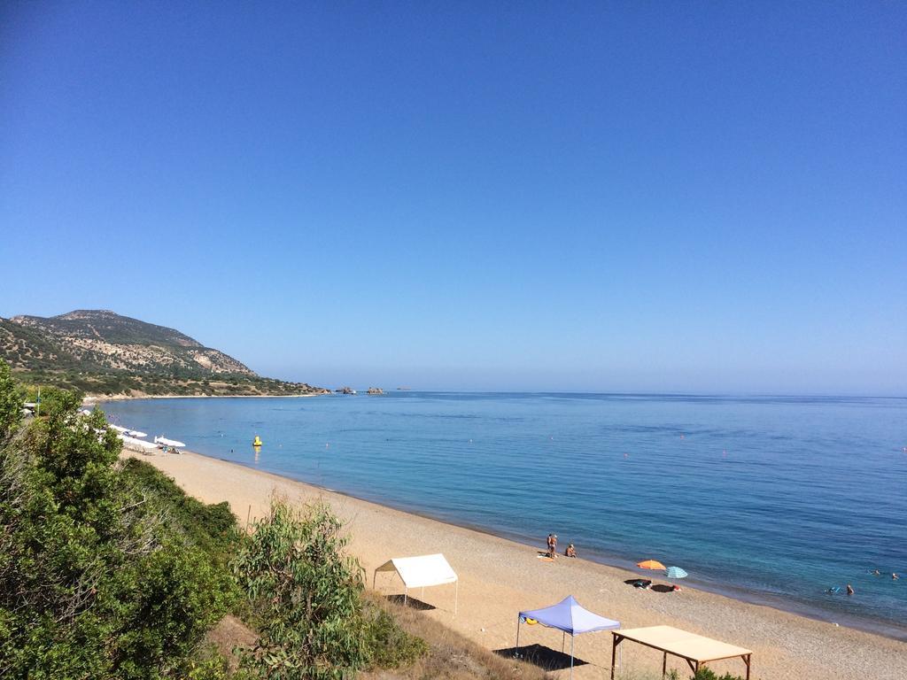 Villa Riverside Polis Oda fotoğraf