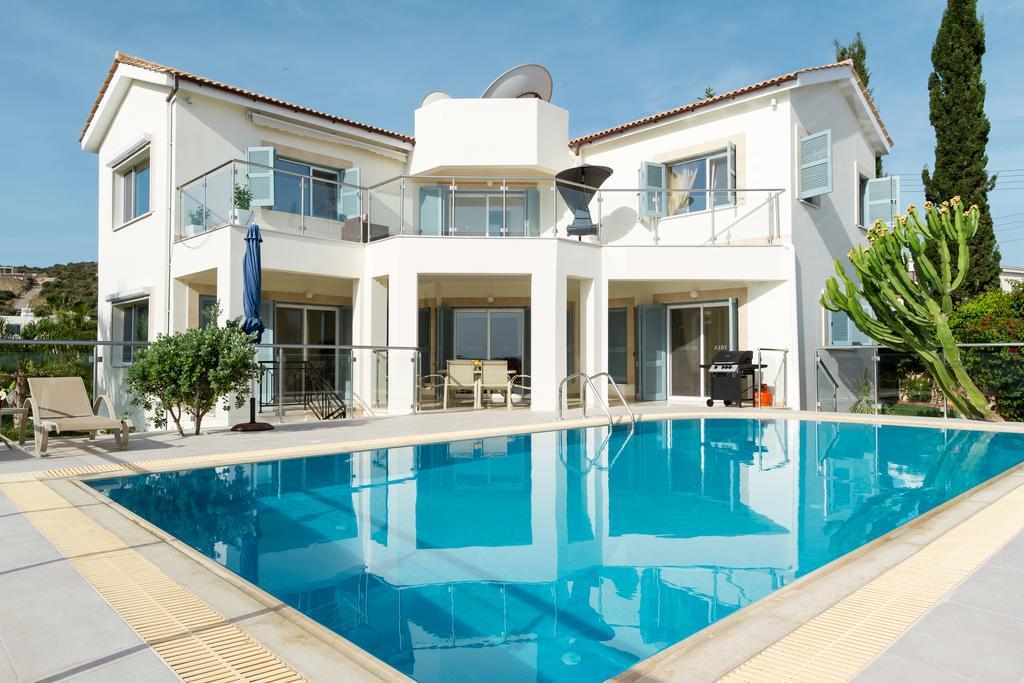 Villa Riverside Polis Dış mekan fotoğraf