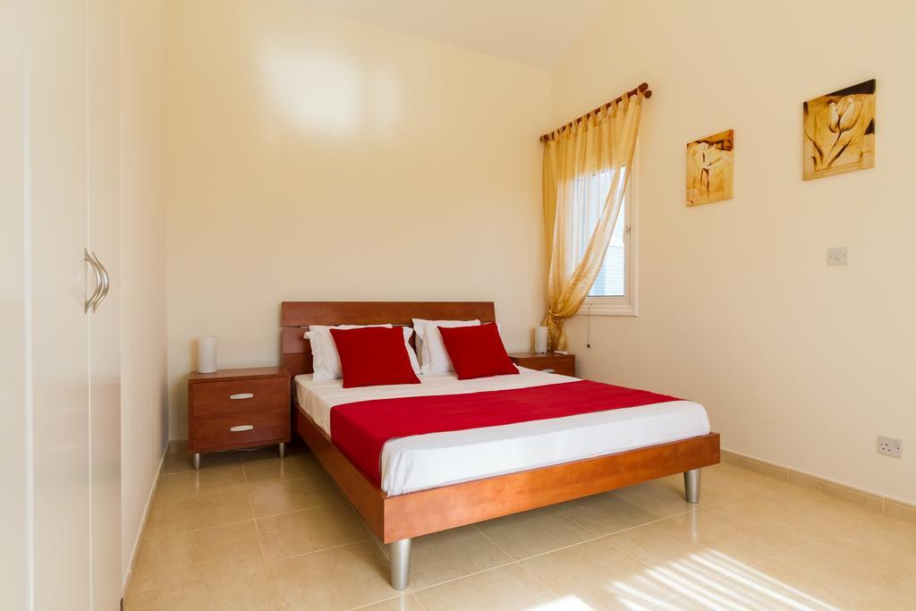 Villa Riverside Polis Dış mekan fotoğraf